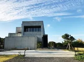 土造粗樓 包棟依照人數分配房間