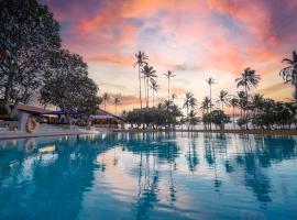 Pegasus Reef - A Beach Resort in Colombo，位于科伦坡的酒店
