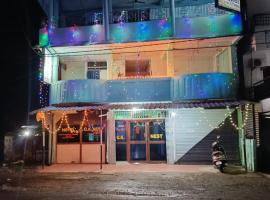 Hotel UK Nest，位于Sabari的酒店