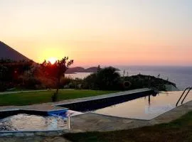 Traditional Cretan Style Villa