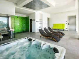 Villa Rita Pool & Spa