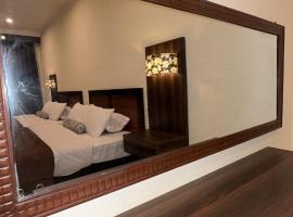 Euro Heights Hotel，位于Kary的酒店