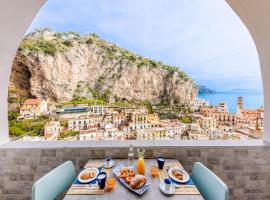 Maika House - Amalfi Coast - Seaview，位于阿特拉尼的低价酒店