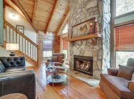 Spacious Log Cabin in Helen with Deck and Pool Access!
