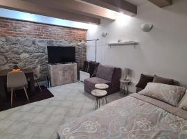 Apartman Sofija Kraljevo，位于克拉列沃的酒店