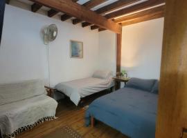 Casa Encantada Guest House，位于La Aguada的旅馆