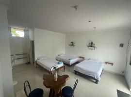 habitación cerca a playa man，位于圣克里斯托瓦尔的酒店