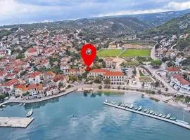 Apartments by the sea Postira, Brac - 22158