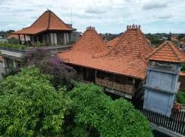 Lastana Suite Joglo Ubud