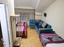 GUEST HAUSE & HOSTEL 15a，位于Kʼutʼaisi的酒店
