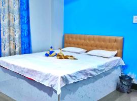 Hotel Durga Palace，位于Chhapra的酒店