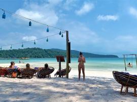 The Big Easy Koh Rong Samloem，位于高龙撒冷岛的青旅