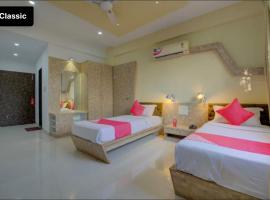 Saiba Residency，位于Pirangut的酒店