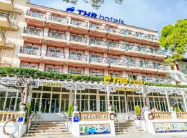 THB费利浦成人酒店，位于克里斯托港的带泳池的酒店