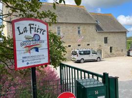 La Fiere Bridge Guest House，位于Amfreville的住宿加早餐旅馆