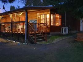 Casa familiar yumbel con opcion a tinaja，位于Yumbel的酒店