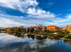 Regia Panzió，位于Halászi的酒店