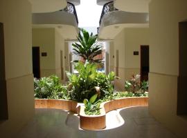 坎佩切洛佩斯酒店，位于坎佩切的酒店