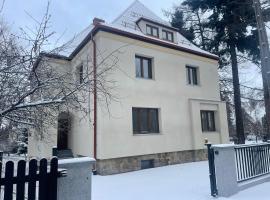 Dom na Słowiańskiej，位于斯扎瓦诺泽德霍的公寓