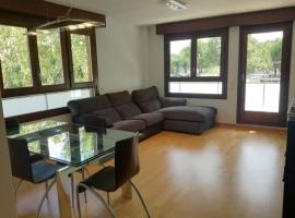 Habitacion con Piscina y Sauna，位于圣库加特德尔瓦勒斯的住宿加早餐旅馆