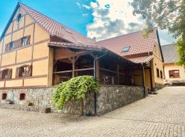 Agroturystyka Agro-Podkówka，位于Marciszów的酒店
