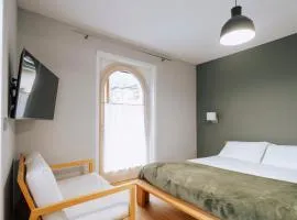 Aosta Holiday Apartments - Edelweiss