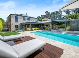 Luxury Family Holiday Rental On the Mornington Peninsula，位于Frankston South的酒店
