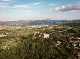 Palazzo Viviani Castello di Montegridolfo，位于蒙特格里多尔福的酒店