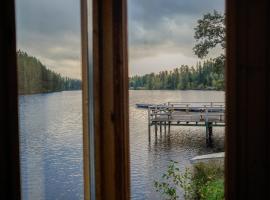 Barken Lodge，位于Smedjebacken的酒店