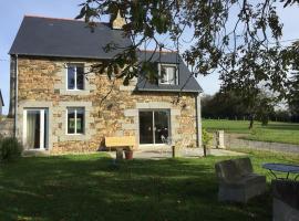 Maison chic proche du Mont Saint Michel，位于Marcilly的酒店