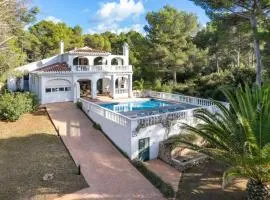 Villa Monte Penedo, heated pool