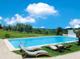 Casa Mahalia - Calme et Campagne，位于Carril的酒店