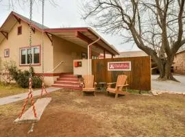 Stella Ruby Cottages - Steps to Main Street!