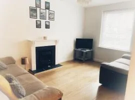 Ground floor Central 1 bed with parking