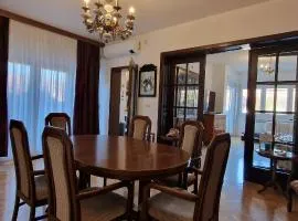 Villa "CENTRAL VILLAGE"