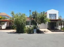 Jaloersbaai Guest Cottage & Nes