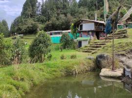 Bio Casa Colibrí Refugio de Montaña en Bogotá，位于波哥大的酒店