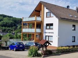 Haus Cornelia，位于埃恩鲁赫的酒店