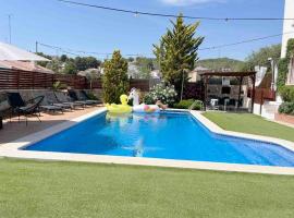 Oasis Villa , Prívate Pool and Golden Beaches，位于库尼特的乡村别墅