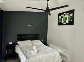 Hotel el capitán tenosique，位于Tenosique de Pino Suárez的酒店