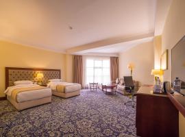 Ramada by Wyndham Almaty，位于阿拉木图的酒店