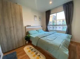 Garden Oasis Apartment: Condo Near Bangkok River