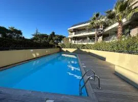 L'appart idéal famille, terrasse, piscine, plage