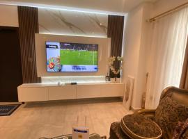 THE SIGNATURE HOTEL APARTMENT，位于阿克拉的酒店