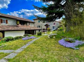 Mazzetti Country House-Vita in campagna con giardino，位于Vimignano的酒店