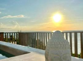 Breathtaking Ocean Vista Penthouse in Holbox at Yumbalam，位于奥尔沃克斯岛的酒店