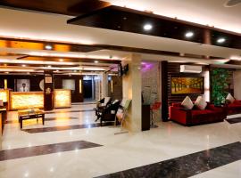 LA SAPPHIRE HOTEL & RESTUARANT，位于新德里德里英迪拉•甘地国际机场 - DEL附近的酒店