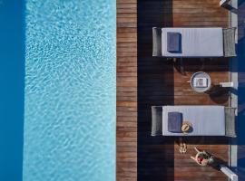 CW Athens Riviera Suite，位于雅典的酒店