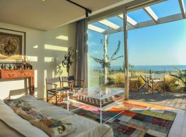 Top Luxury Villa - Swimming pool & Ocean View，位于Trafaria的酒店