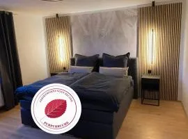 Gipfelglueck-bei-der-Purpurbuche